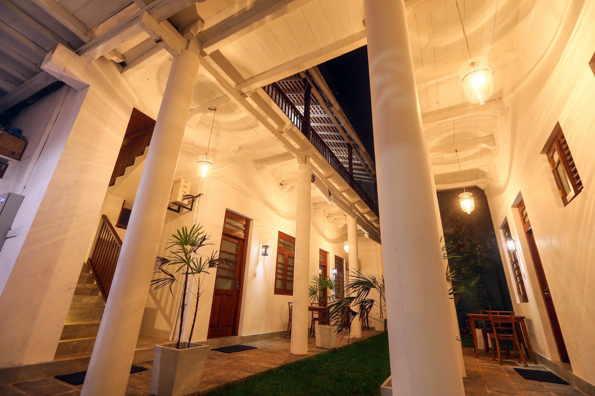 Knight Inn - Galle Fort Dış mekan fotoğraf